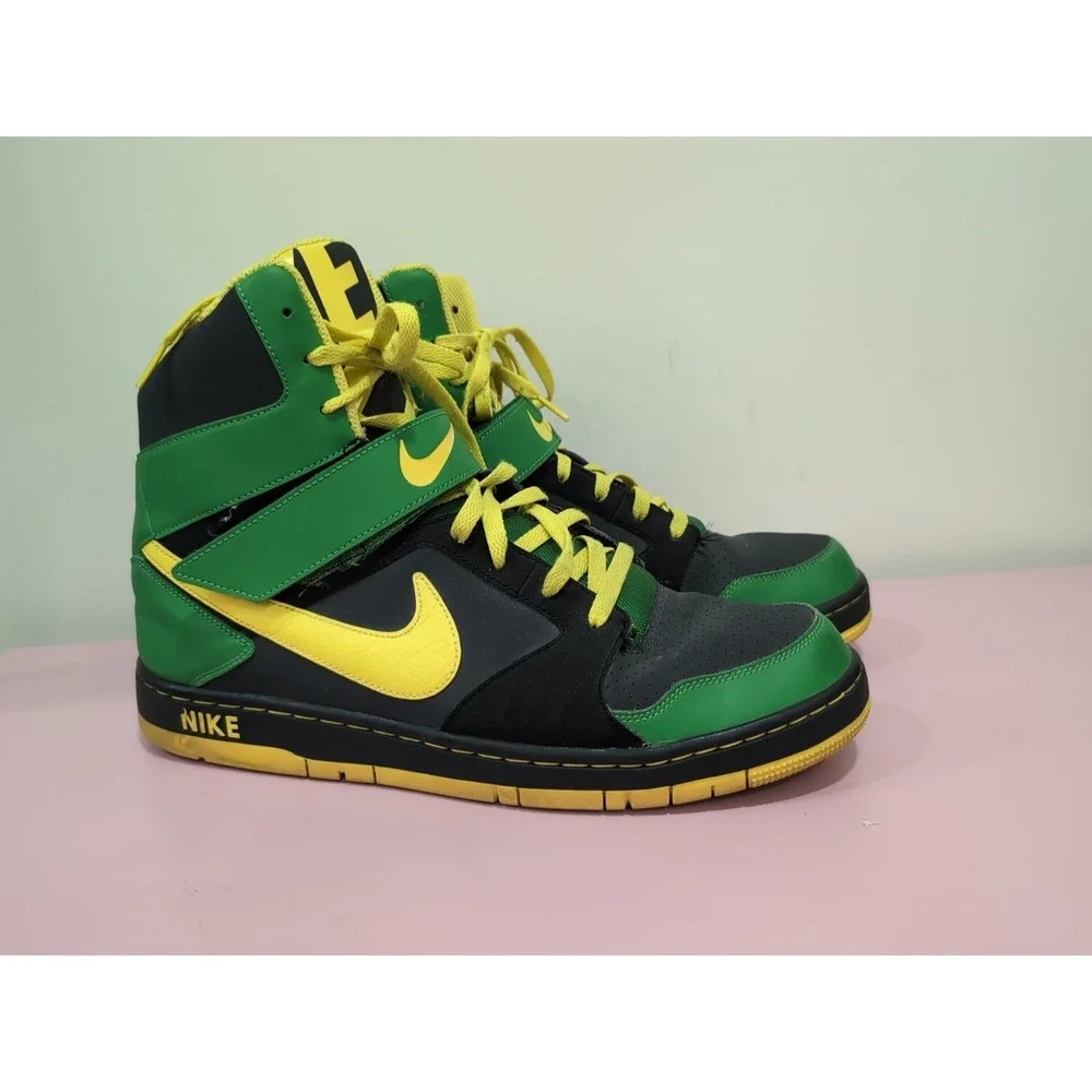 Rare Nike Oregon Ducks Super High Dunks. Size 13 Mens Basketball Athletic‎